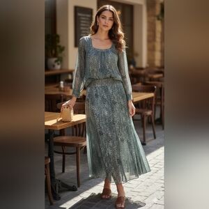 G Carling Grey Leopard Print Chiffon With Bead Design 2 Piece Skirt Set Size  M